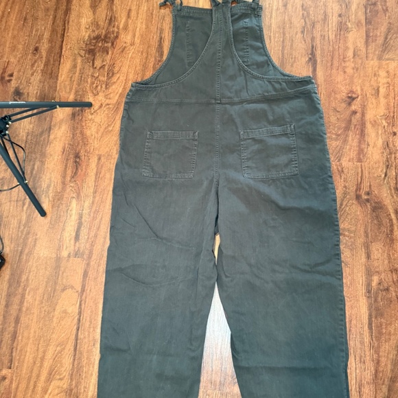 Aerie Work & Play Twill Overalls in Charcoal Size XL - Picture 5 of 6